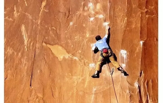 Rope Artisans at Qingdao Huakai Ocean: Safeguarding Lives with Mountaineering Ropes 1592466729