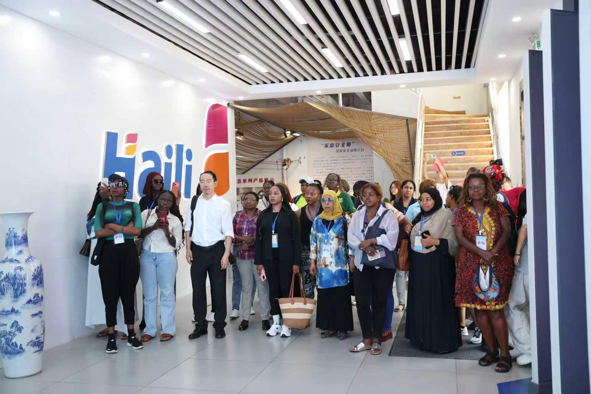African English-Speaking Countries Women's Seminar Visits Hailiya Group for Study and Exchange 4ccd105083daefa351e60d0a886ff98f African English-Speaking Countries Women's Seminar Visits Hailiya Group for Study and Exchange 4ccd105083daefa351e60d0a886ff98f