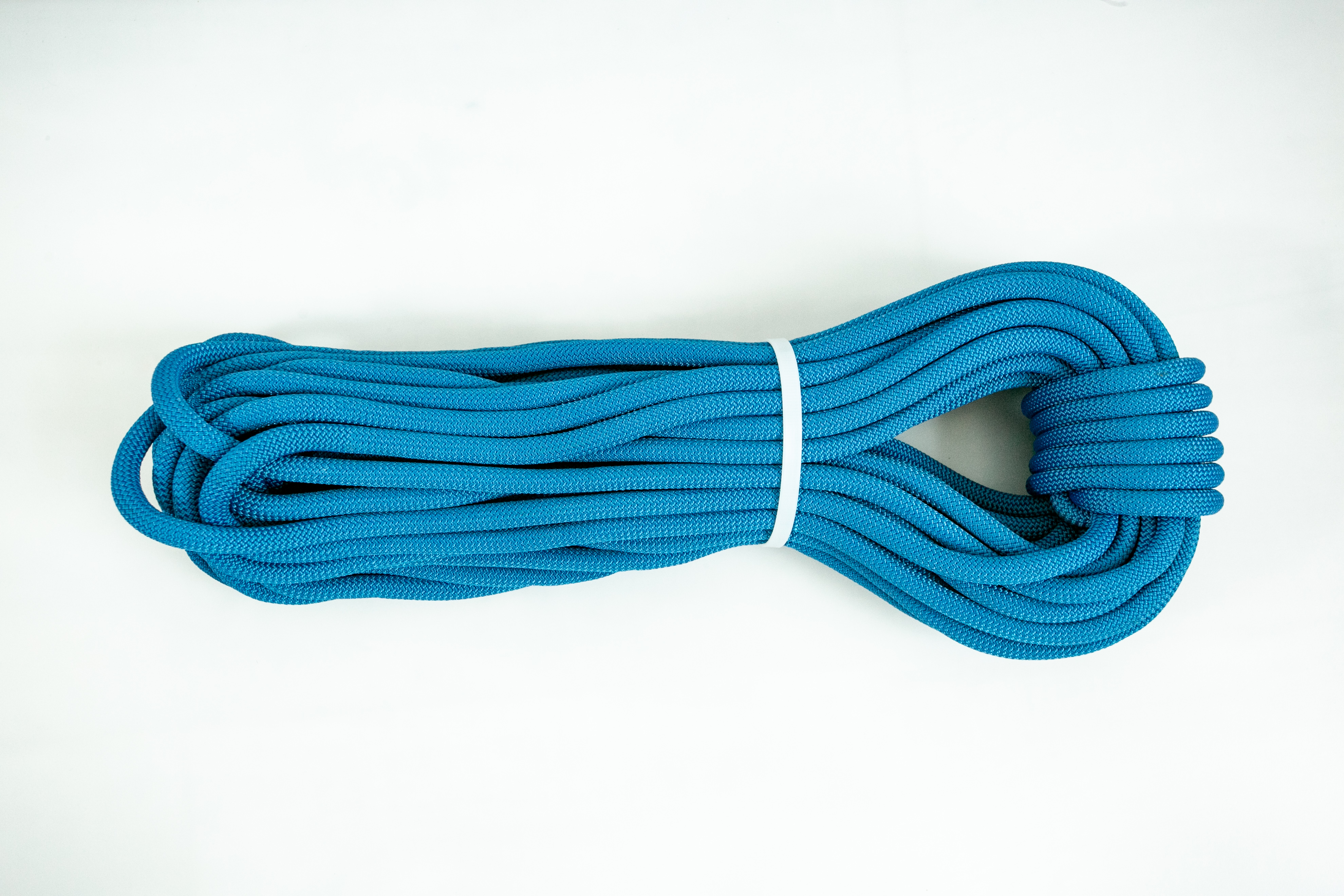 When the Ground Moves, Rescue Goes Vertical: How Rope Systems Reach the Unreachable 1A4A9584 When the Ground Moves, Rescue Goes Vertical: How Rope Systems Reach the Unreachable 1A4A9584